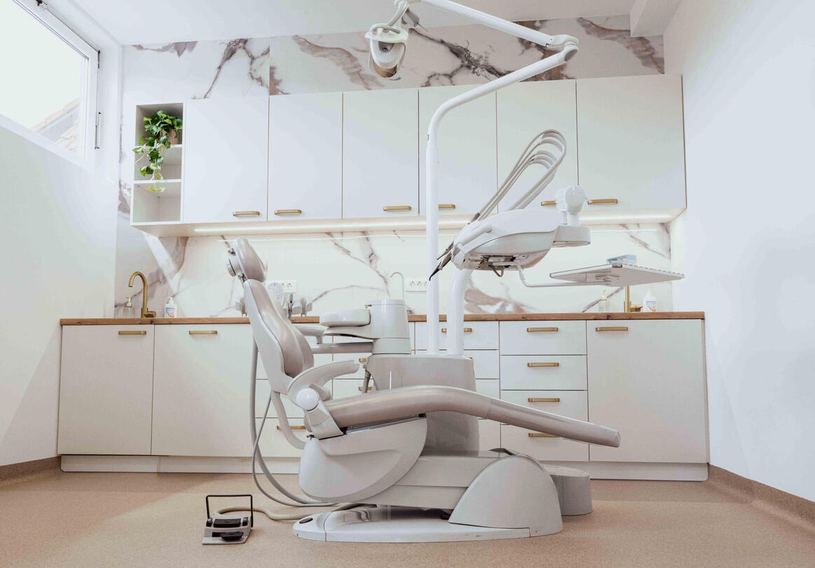 Dentalni Center Jakoš Ordinacija